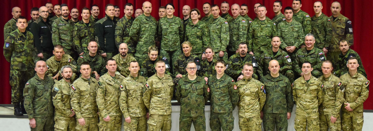 Společná fotografie účastníků workshopu