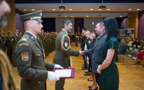 Ocenění významných hostů a našich příslušníků