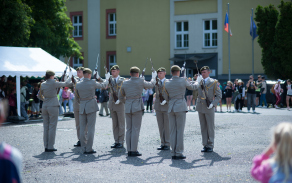 Vystoupení Čestné stráže Posádkového velitelství Praha