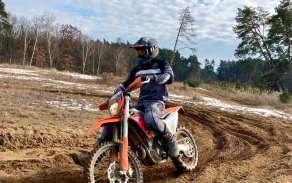 Moto - Pánov