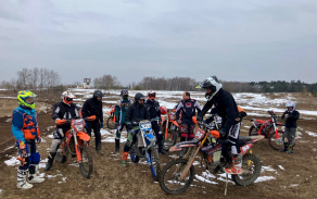 Moto - Pánov