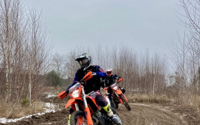 Moto - Pánov