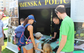 Bezpečná 13