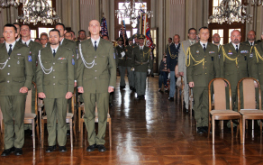Vyřazení absolventů Odborného kurzu Vojenské policie